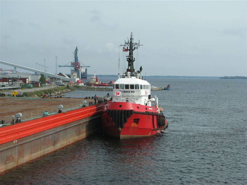 Eurosund Ur-111 (5).jpg