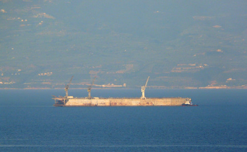 Flytdocka sept 21 i Messinian Bay P1060117.JPG