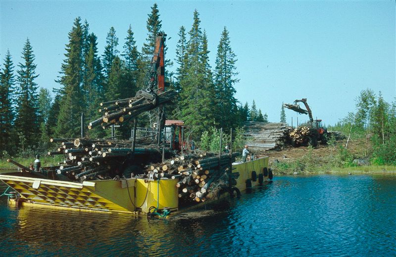 Så här gick det till att flottlägga från färja..jpg